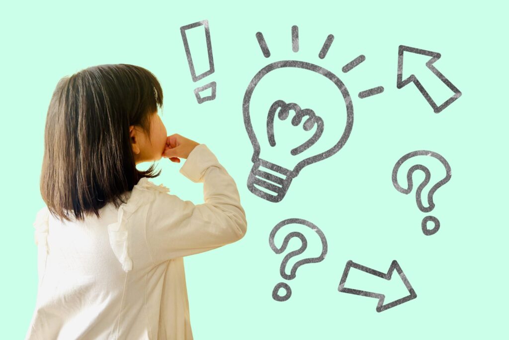 子どもの発想力やひらめきが発達する様子が伝わるようなKindervilleのイメージ